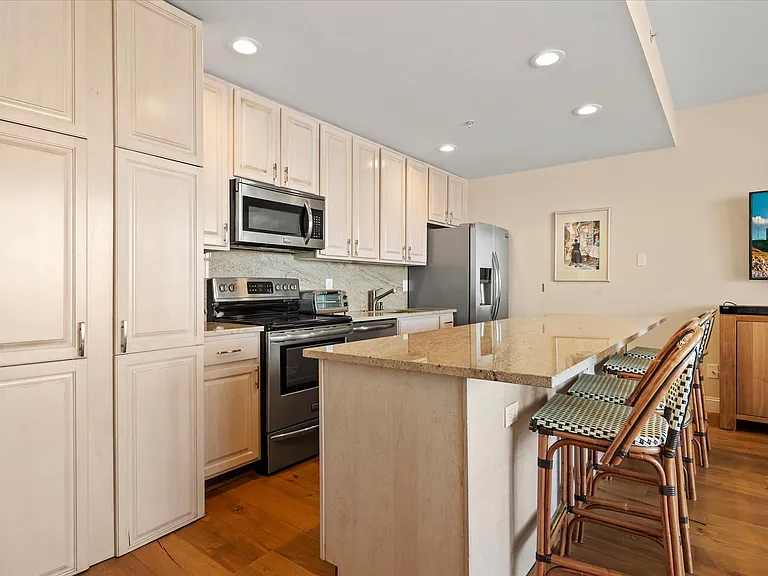 260 Dune Rd #89 — Photo 11