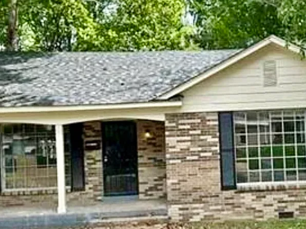 1492 Oaklawn St, Memphis, TN 38114