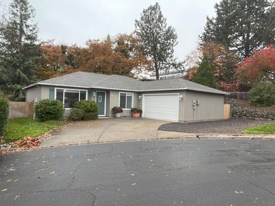 203 Fordham Ct, Medford, OR, 97504