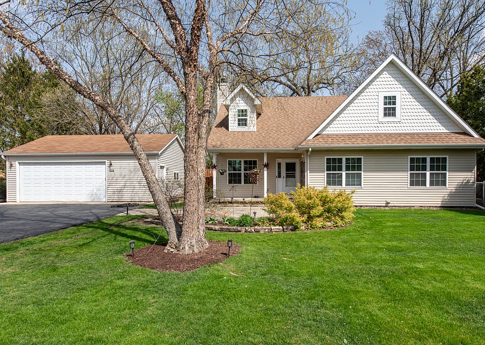 1st image of 36909 N Marilyn Ln