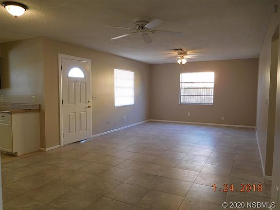 3rd image of 841 E 23rd Ave