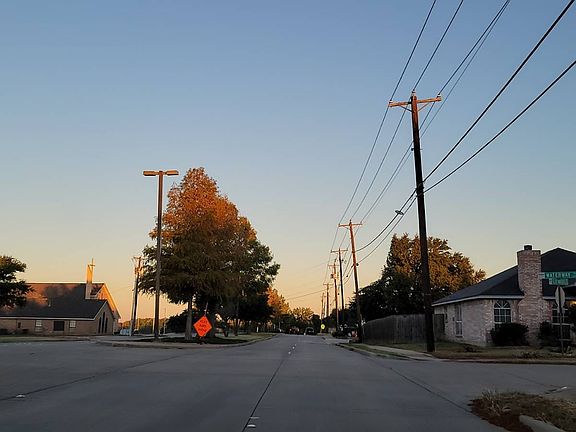 4th image of 2688 Clay Mathis Rd