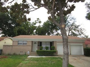 4917 Hilandale Dr, Dallas, TX 75216