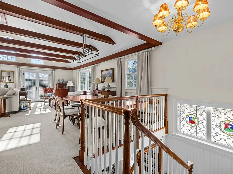 16 Tuckahoe Ln — Photo 20