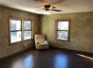 600 W Main St, Fairfield, TX