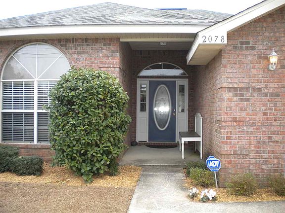 4th image of 2078 Hawthorne Dr