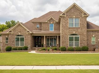 122 Forest Ridge Dr, Huntsville, AL 35806