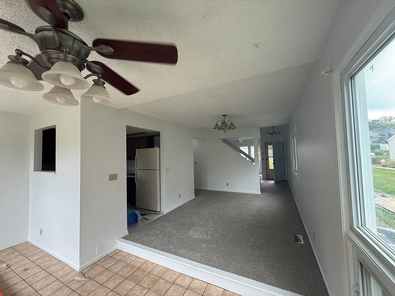 4 bed, 3.5 bath, 1128 sqft, $1,850 — Photo 3