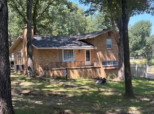 1425 Rosedale Ln, Poplar Bluff, MO 63901