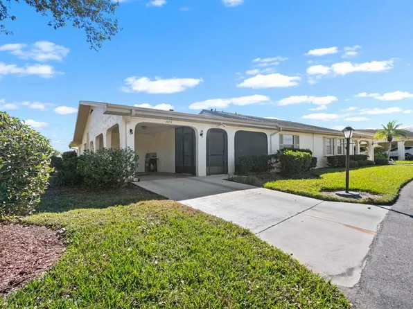 1602 Hovington Cir, Sun City Center, FL 33573