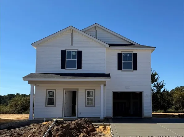 355 Arlington Dr, Raeford, NC 28376