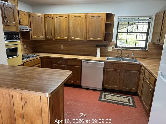 3660 Crazy Horse Trl — Photo 12