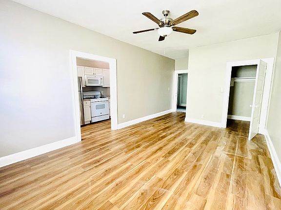 5th image of 311 S Grandview Ave #10F