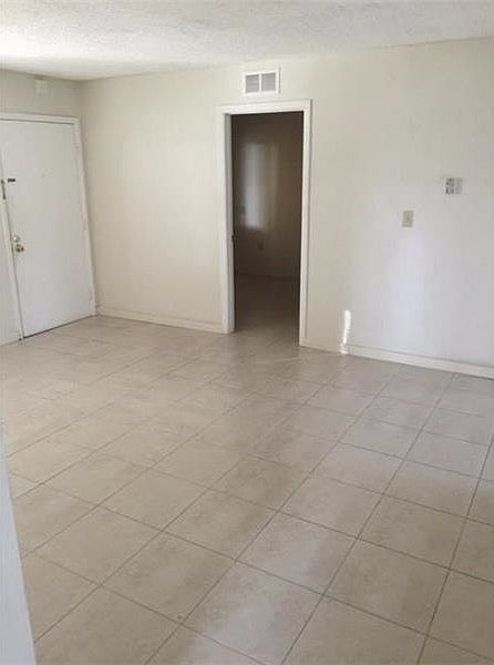 1st image of 8045 SW 107th Ave APT 106