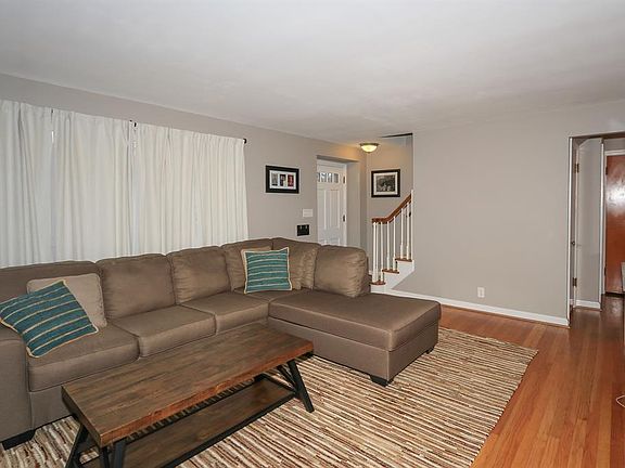 4th image of 2627 Bonnie Dr