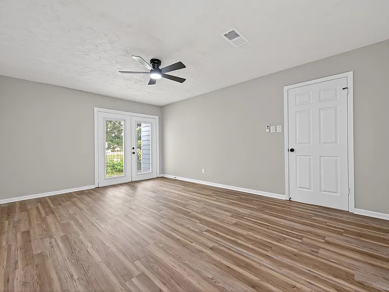 12079 Maverick Dr — Photo 25