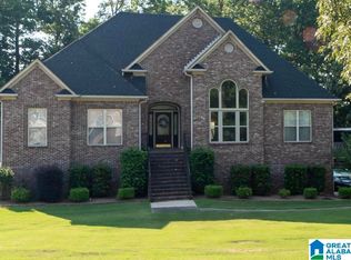 2390 Hemlock Dr, Bessemer, AL 35023