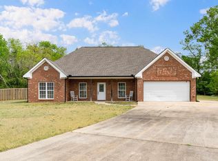 108 Chase Creek Ter, Pelham, AL 35124