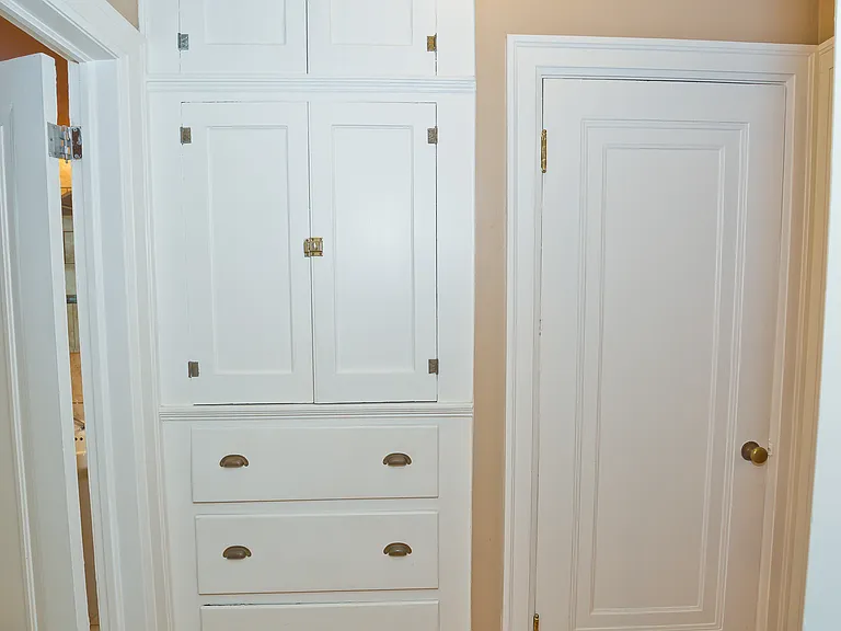 327 Southfield Rd #3BS — Photo 2