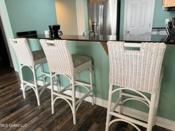 2046 Beach Blvd #225, Biloxi, MS 39531