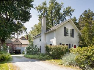 13 Walton St, Lakeville, CT 06039