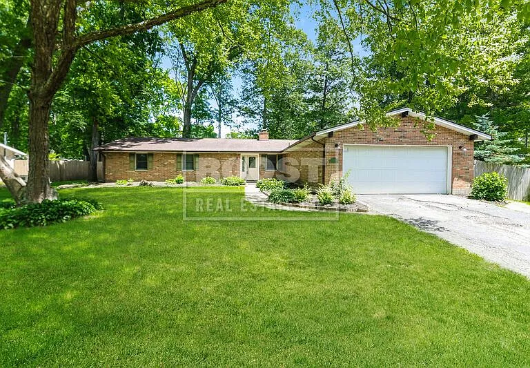 2600 Brookdale Dr — Photo 1