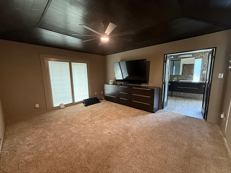 2328 Brennan Dr — Photo 9