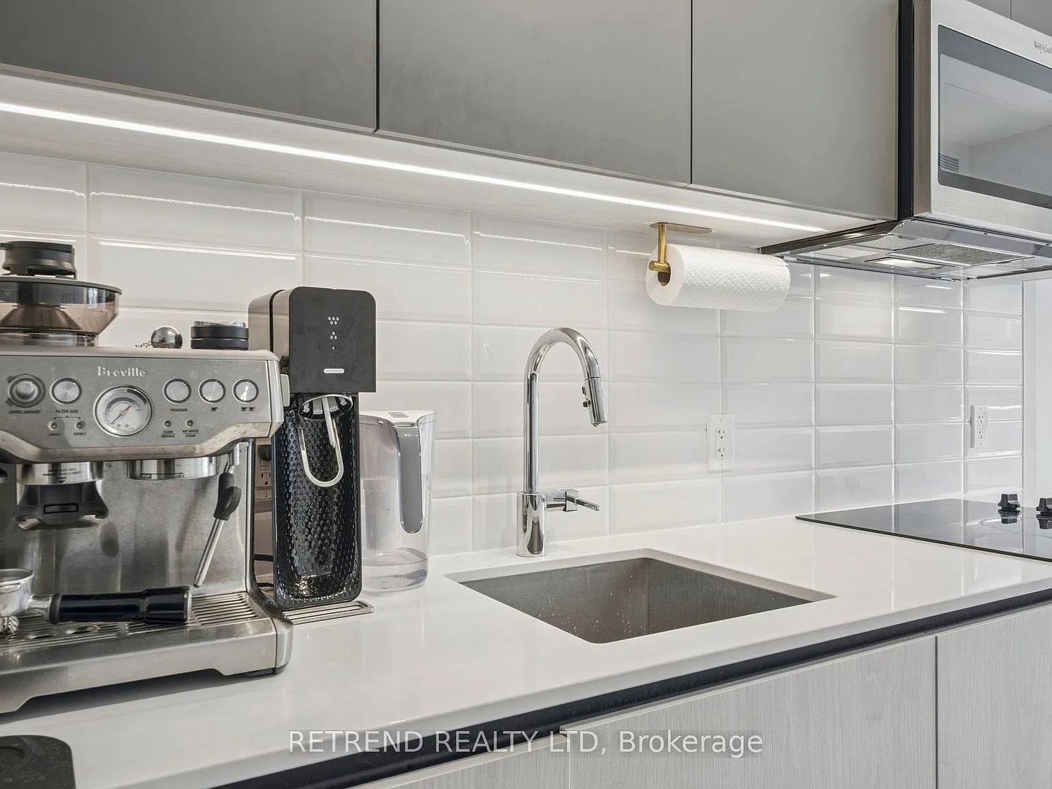 2 bed, $2,450 — Photo 4