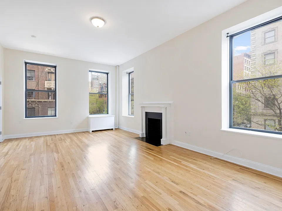 77 Irving Pl #3B