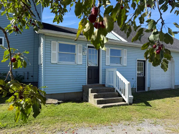 7074 State Route 100, Troy, VT