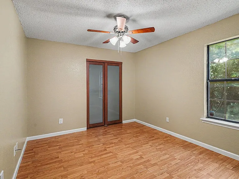 4648 Birchbend Ln — Photo 10