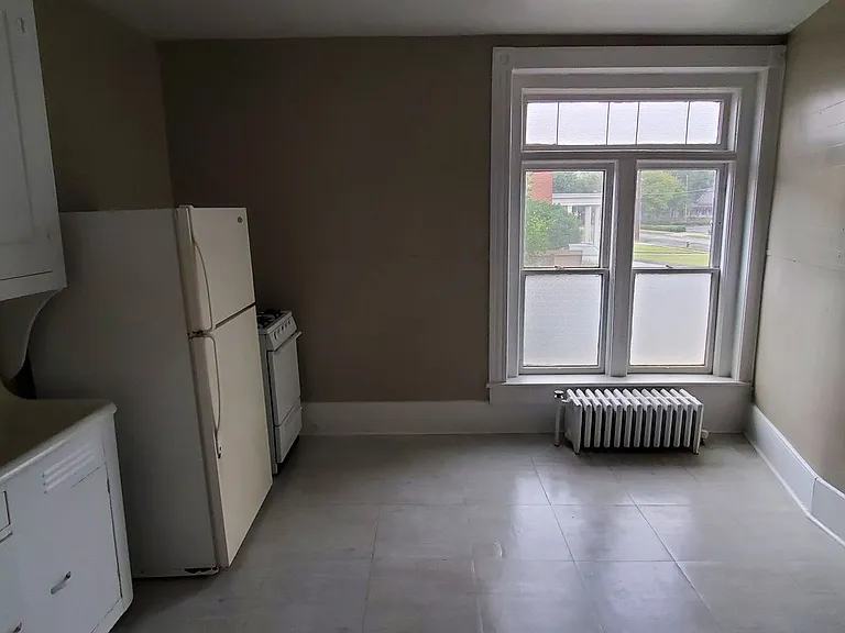 811 Walker Ave — Photo 13