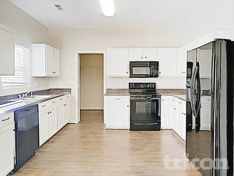 8446 Ainsworth St — Photo 8