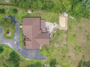 135 W River Rd, Hooksett, NH 03106