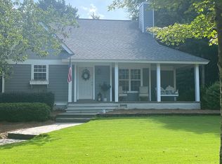 11 Willow Wood Ln, Cartersville, GA 30120