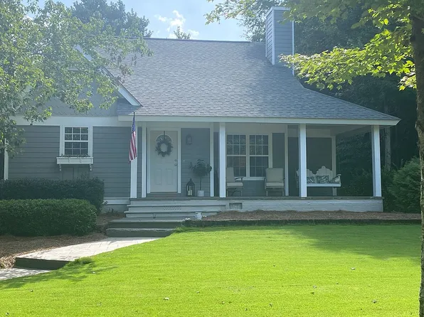 11 Willow Wood Ln, Cartersville, GA 30120