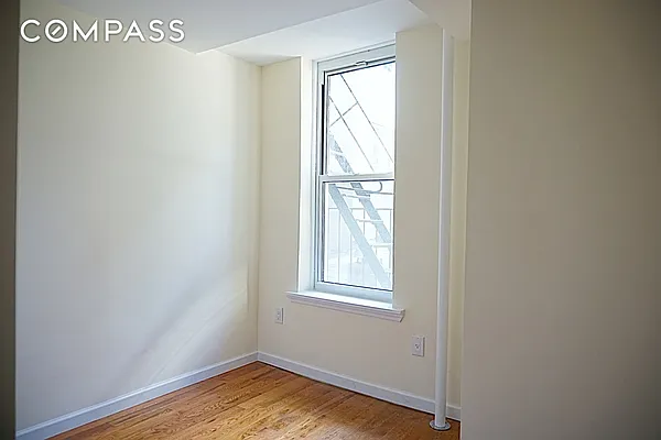 Rented by Compass | media 7