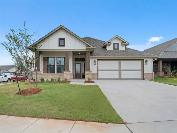 12737 NW 2nd St, Yukon, OK 73099