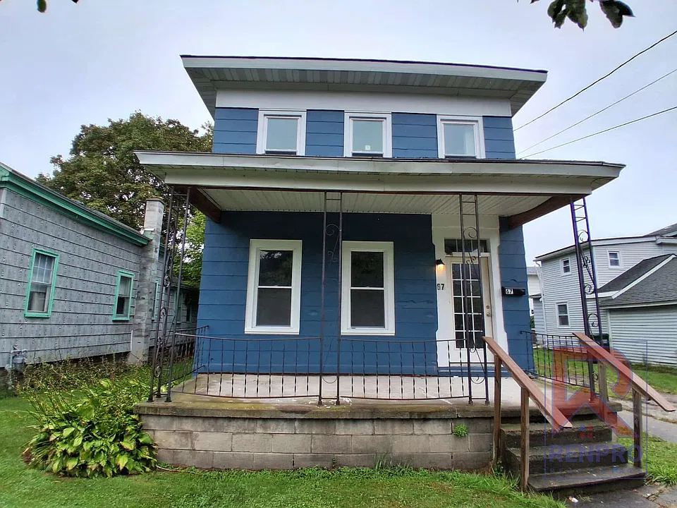 67 W Albany St