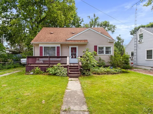 670 Lenawee St, Adrian, MI 49221