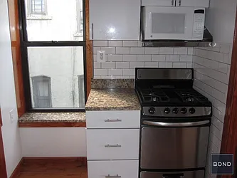 Rented by Bond New York