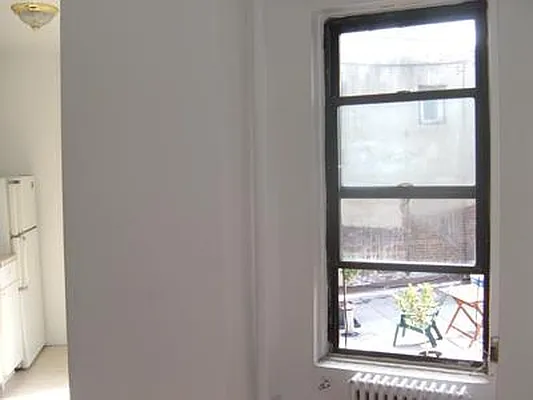 Rented by Buchbinder & Warren | media 7