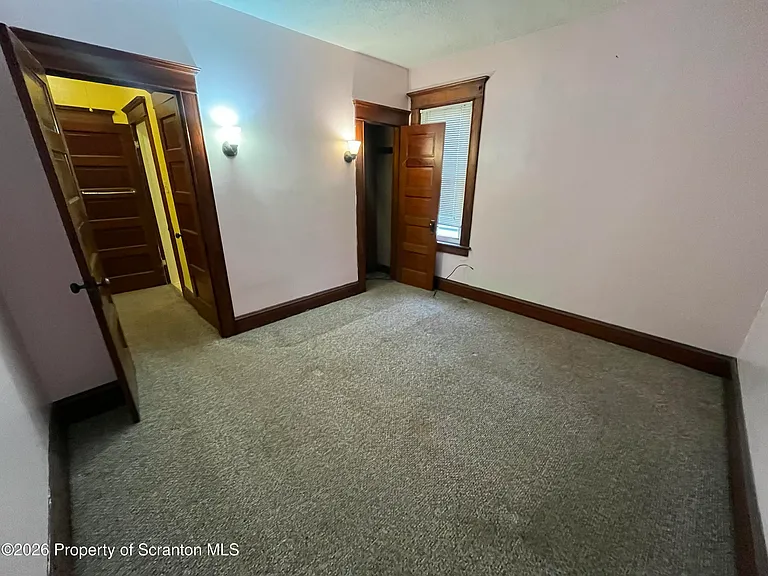 85 Belmont St — Photo 7