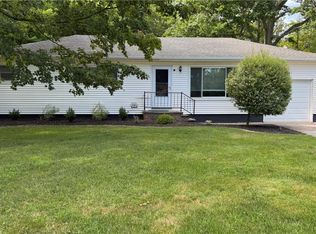 6335 Highland Rd, Highland Heights, OH 44143