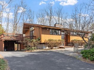 21 Gray Rd, Andover, MA 01810