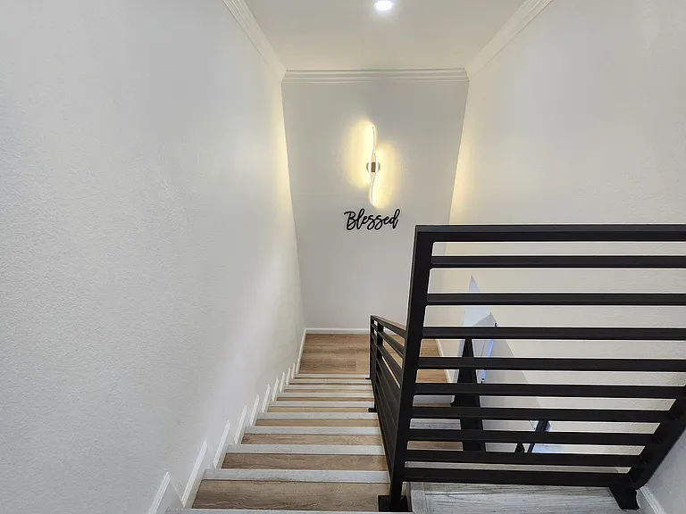 2255 Cahuilla St #20 — Photo 7