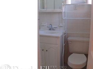 1825 Madison St APT 3R, Ridgewood, NY 11385