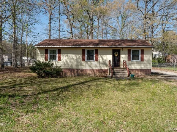 2536 Quail Oak Dr, Ruther Glen, VA 22546