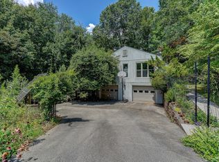 6659 Sugar Ridge Dr, Roanoke, VA 24018