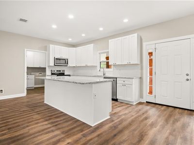 379 Lakeland Dr, Boyce, LA, 71409